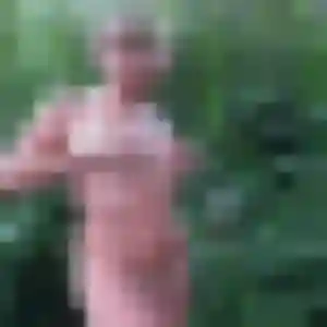 Photo exclusive de Geneve, 36 ans à Aillevillers-et-Lyaumont - plan discret