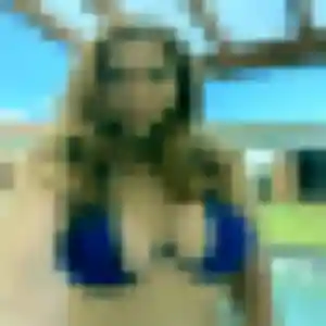 Rania de Alairac, 23 ans - plan cul discret