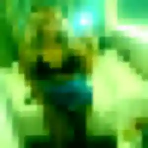 Photo de Anne-Charlotte à Alès (37 ans) - plan cul sans inscription