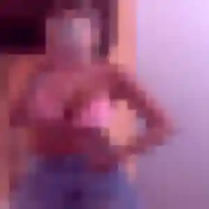 Sara, 45 ans, connectée à Alix pour une rencontre coquine