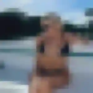 Marie-Cecile, 27 ans, connectée à Allassac pour un plan cul