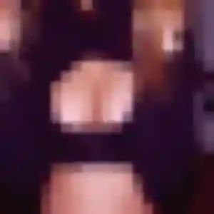Charmante Natacha, 36 ans à Alleins - la contacter