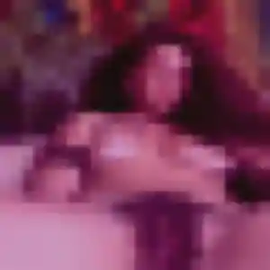 Emmanuelle, fille de 32 ans veut plan cul à Allos