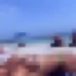 Photo de Caroline à Ambon (22 ans) - plan cul discret