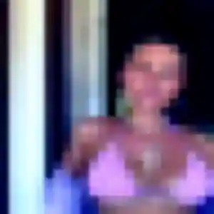 Jolie Bertille, 32 ans à Ancône - voir sa photo