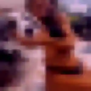 Flore, 29 ans, connectée à Ancy-le-Franc pour une rencontre coquine