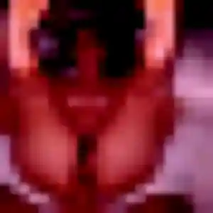 Contacte Iris, 23 ans à Andouillé en privé