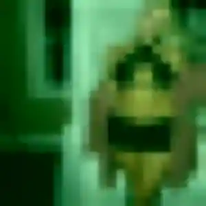 Photo de Laura à Anost (35 ans) - plan cul gratuit