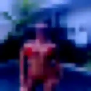 Rejoins Laura, 23 ans à Anse-Bertrand en privé