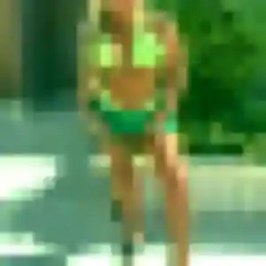 Sexy Zina, 32 ans à Arbanats - voir sa photo