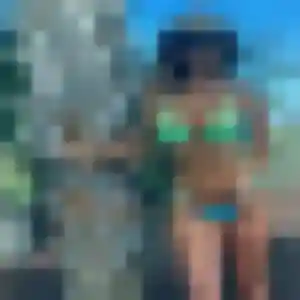 Yasmina (32 ans) à Arbin cherche une rencontre aujourd'hui