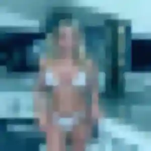 Anna de Areines, 43 ans - plan cul discret