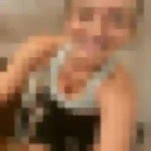 Zephyrine (24 ans) à Arnouville cherche un plan cul maintenant