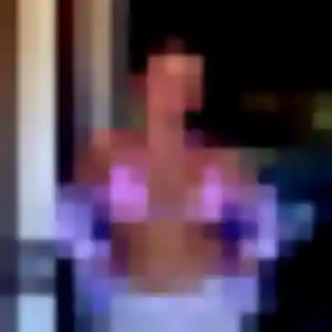 Sexy Candice, 25 ans à Arzal - voir sa photo