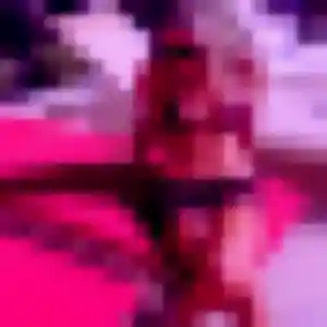 Flore (29 ans) à Asnières-sur-Oise cherche une rencontre maintenant