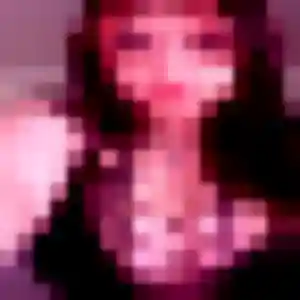 Elise, 23 ans, cherche un plan cul à Asson