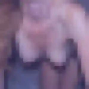 Honorine, 27 ans, en ligne à Aubigny-Les Clouzeaux pour une rencontre coquine