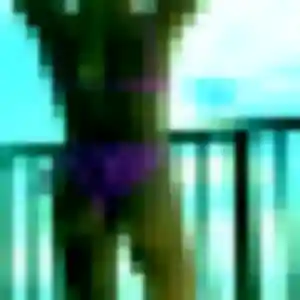 Photo de Wahiba à Aulnat (32 ans) - plan cul discret