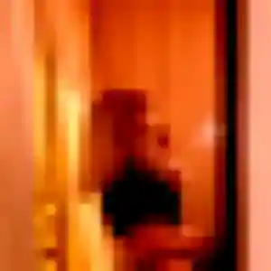 Charmante Anne-Sophie, 32 ans à Auneuil - la contacter