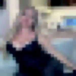 Ava, fille de 23 ans veut plan cul à Aureille