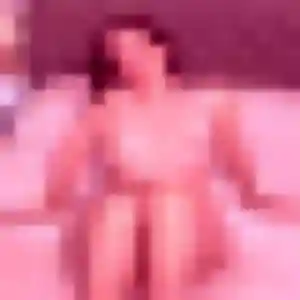 Geraldine (31 ans) à Aussillon attend une rencontre ce soir