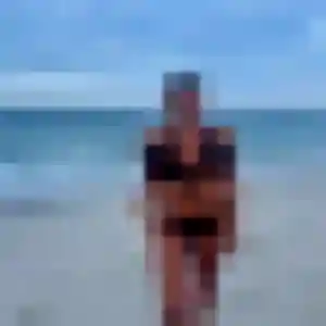 Hajar, femme de 25 ans cherche plan cul à Auxy