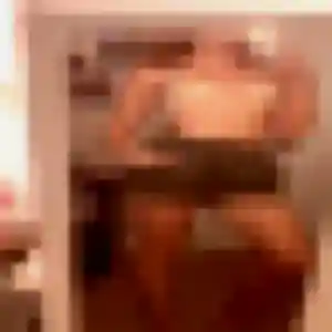 Eliane, 29 ans, connectée à Auzouer-en-Touraine pour une rencontre coquine