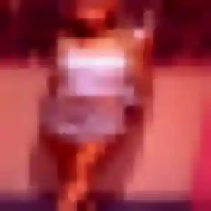 Photo exclusive de Zina, 33 ans à Azay-le-Brûlé - rencontre coquine