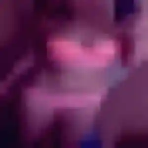 Claire, 38 ans, dispo pour plan cul à Bais