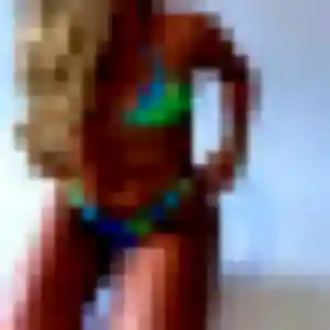 Bertrane, 26 ans, en ligne à Bar-sur-Seine pour une rencontre coquine