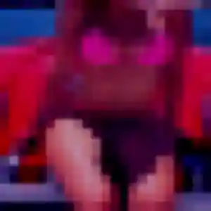 Rejoins Cyrielle, 37 ans à Bassou en privé