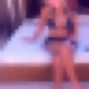 Yael de Bavay, 37 ans - plan cul discret