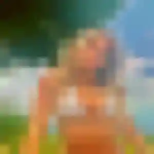 Elsa, 42 ans, connectée à Bayet pour une rencontre coquine