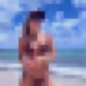 Photo de Brune à Beaufay (26 ans) - plan cul discret