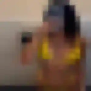Photo exclusive de Zoe, 30 ans à Beaulon - plan discret