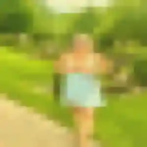 plan cul à Beaumont-en-Véron : profil de Francine, 23 ans - sans engagement