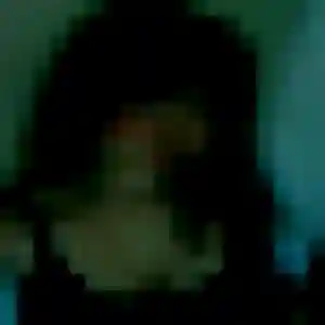 Cyrielle, 32 ans, connectée à Bellegarde-Poussieu pour une rencontre coquine