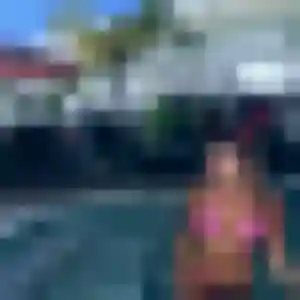 Découvre Wahiba, 23 ans à Benet en privé