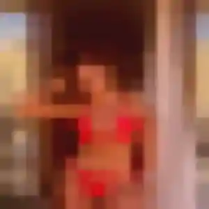 Profil de Djamila à Bernay-Neuvy-en-Champagne (22 ans) - plan cul discret
