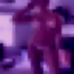 Flavie (22 ans) à Berric propose une rencontre maintenant