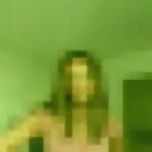 Photo perso de Leontine, 22 ans à Besse-et-Saint-Anastaise - rencontre coquine