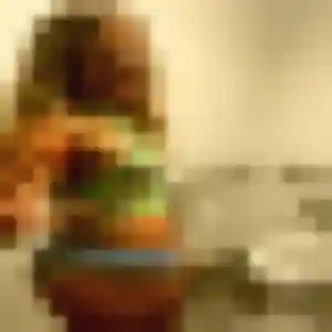 Anne-Charlotte, 22 ans, dispo pour plan cul à Billy-Berclau