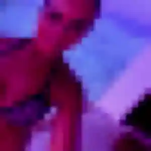 Jolie Ulrike, 28 ans à Binges - voir sa photo