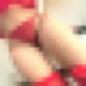 Photo de Albane à Bohars (24 ans) - plan cul anonyme