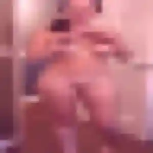 plan cul à Bonnemain : profil de Leonore, 36 ans - inscription gratuite