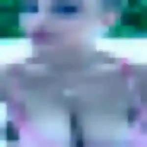 Charmante Christine, 45 ans à Bonningues-lès-Calais - voir sa photo