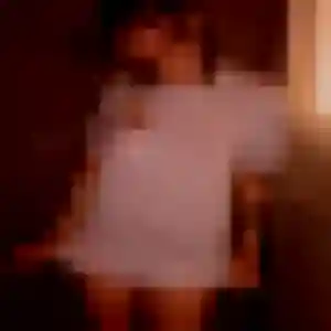 Rejoins Noura, 23 ans à Bordères en privé
