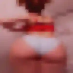 Découvre Anais, 25 ans à Bordes en privé