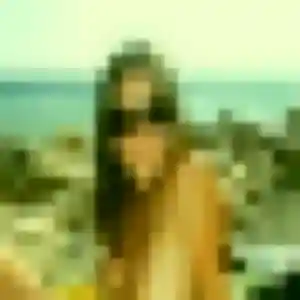 Noura, fille de 25 ans propose plan cul à Borgo