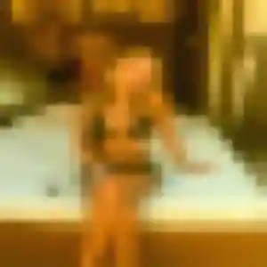 Augustine, femme de 35 ans veut plan cul à Bouafles